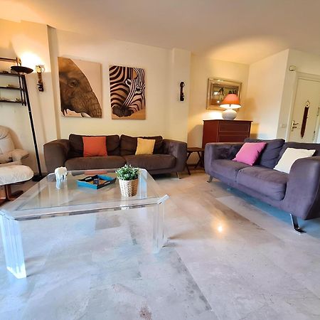 Gorgeous 2Br Apt. W/ Mountain View Puerto Banus Марбелья Екстер'єр фото